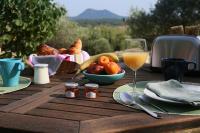 PantaiaHomes - Clos de Susville - Vue Panoramique - Piscine - Jacuzzi - B&B Tavernes