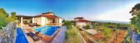 Villa de 3 dormitorios con piscina privada