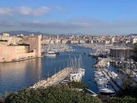 Marseille 6ème Vauban élégant T3 6 couchages 2 chambres - Chambres d'hôtes Marseille