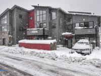 Blues Air 4 - B&B Thredbo