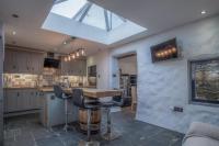 Cambrian Cottage - 3 Bedroom Cottage - Tenby - B&B