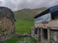 Guesthouse Ivas - B&B Ushguli