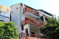 APARTMANI JADRANKA s pogledom na more - B&B