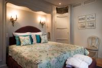 Canalside House - Luxury Guesthouse - B&B Brujas