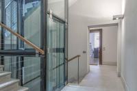 Palazzo Tergesteo Tirabora Suite Apartments - B&B Trieste