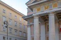 Palazzo Tergesteo Tirabora Suite Apartments - B&B Trieste