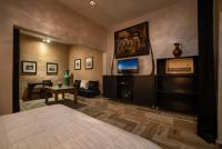 Rkia Suite