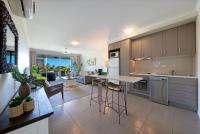 B&B Airlie Beach - Waterlily - Two Bedroom Apartment - Bed and Breakfast Airlie Beach