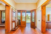 the MANOR house by Kana Guest Farm - Ideal for groups - B&B Stellenbosch