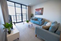 B&B Wagga Wagga - Trendy, Self Contained Inner City Apartment - Bed and Breakfast Wagga Wagga