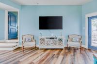 B&B Surfside Beach - The Quirky Whale - Bed and Breakfast Surfside Beach