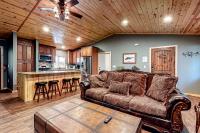 Country Club Cabin - B&B
