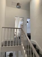 Apex Living NE - Beachville House 4 Beds FREE PARKING - B&B