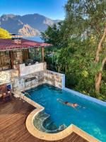 Casa Lobo - B&B San Pedro La Laguna