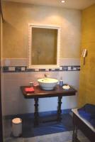 Camera Tripla Classic