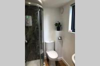 Secluded Log Cabin in beautiful private gardens - Bed and Breakfast Brookside