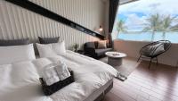 Deluxe Tweepersoonskamer met Balkon en Uitzicht op Zee