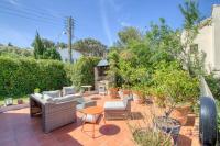 Elegant House With Terrace Garden And Pool - B&B