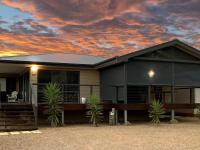 12 Lady Bay - B&B