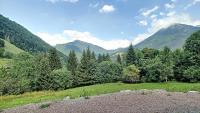 Joli APPARTEMENT DANS CHALET AVEC TERRASSE - SAINT JEAN D'AULPS - PROCHE MORZINE - 6 PERSONNES - LILOU - Chambres d'hôtes Saint-Jean-d'Aulps