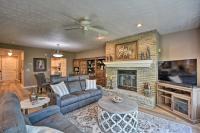 Resort-Style Condo with Balcony on Lake Keowee - B&B