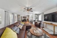 Lake Conroe 3BR Boat Ramp Access BBQ Sleeps 8 - Ferienwohnung Willis