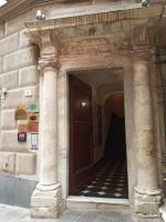 DOGE CAMBIASO- Davanti all'acquario - Grande terrazza privata - Palazzo Nobiliare Storico - B&B