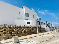 Precioso apartamento con vistas parciales, garaje y piscina - B&B