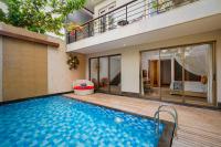 Lasanti Villas Seminyak - B&B