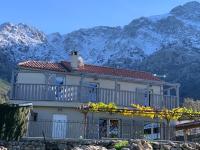 Casa Basgiu, chambres avec balcon et table d'hôtes - B&B