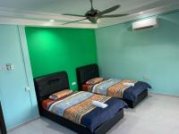 Zweibettzimmer mit Gartenblick