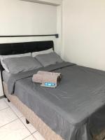 Unidade independente em sobrado, confortável e familiar no coração de Foz! TÉRREO e piscina compartilhada - B&B Foz do Iguaçu
