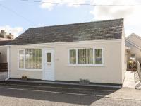 B&B Bryngwran - Bwthyn Tyn y Coed - Bed and Breakfast Bryngwran