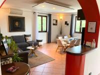 B&B Pocapaglia - LT-Host 19 - Bed and Breakfast Pocapaglia