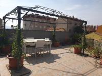 La Casa Rosada Arbus - B&B Arbus