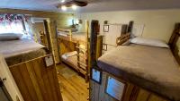 Bed in een Gemengde Slaapzaal met 6 Bedden