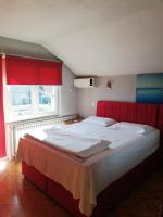 Deluxe Double Room with Extra Bed