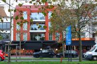 Luxury Apartments by Atelier VO2 max with Large Terrace and Parking 10 min from Beach - Chambres d'hôtes Knokke-Heist