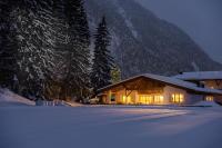 Chalet Märchenblick - Ferienwohnung Leutasch