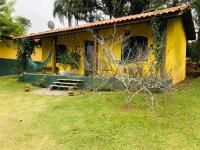 Queen Suite with Pool View