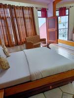 B&B Mcleodganj - HOTEL HIMALYAN PARADISE - Bed and Breakfast Mcleodganj