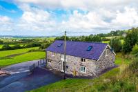 B&B Cwm - Tan Y Bryn Ganol - Bed and Breakfast Cwm