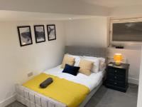 B&B Strood - THE GARDEN - LONG STAY OFFER - Priv GARDEN - Bed and Breakfast Strood