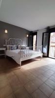 Appartamento con 2 Camere da Letto e Balcone