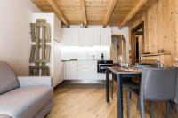 Miki's Home - 2 bagni e giardino privato - B&B Ponte di Legno