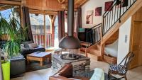 Chalet Robin - spa- multipass- terrain de pétanque - B&B Morzine