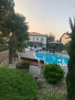 Villa Bergerac avec Piscine - B&B
