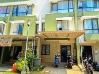 B&B Tangerang - Aloha Guest House - 1 Male Only - Bed and Breakfast Tangerang