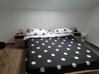 Deluxe Double Room with Shower