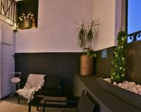 Le LOFT, MoonLOVE, Jacuzzi et sauna privatifs sur terrasse, 120m2 - B&B Jarville-la-Malgrange
